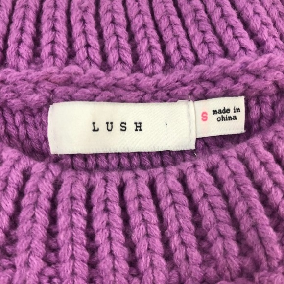 Lush Chunky Cable Knit Lilac Crewneck Sweater - Picture 4 of 6